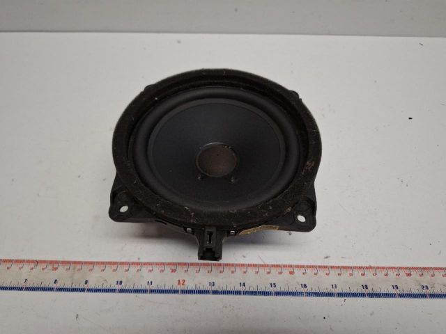 bontott HYUNDAI i40 Bal hátsó Hangszóró