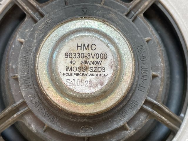 bontott HYUNDAI i40 Bal hátsó Hangszóró