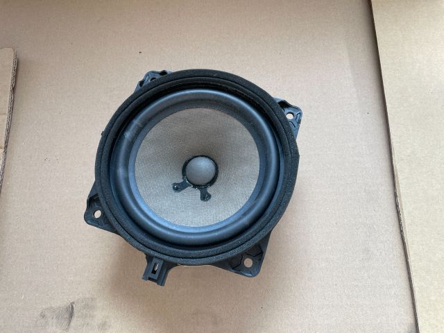 bontott HYUNDAI i40 Bal hátsó Hangszóró