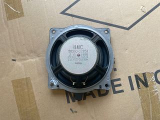 bontott HYUNDAI i40 Bal hátsó Hangszóró