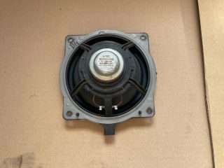 bontott HYUNDAI i40 Bal hátsó Hangszóró