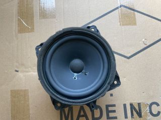 bontott HYUNDAI i40 Bal hátsó Hangszóró