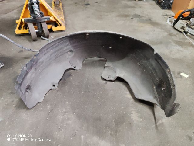 bontott HYUNDAI i40 Bal hátsó Hátsó Dobbetét (Kerékjárati, Műanyag)