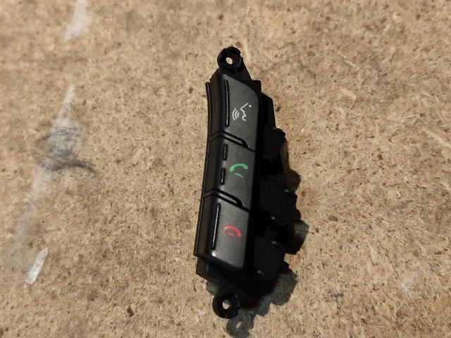 bontott HYUNDAI i40 Bal Multikormány Kapcsoló