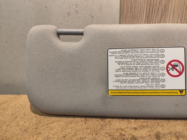 bontott HYUNDAI i40 Bal Napellenző