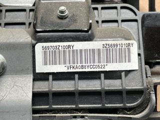 bontott HYUNDAI i40 Bal Térdlégzsák