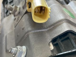 bontott HYUNDAI i40 Bal Térdlégzsák