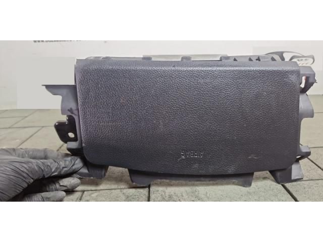 bontott HYUNDAI i40 Bal Térdlégzsák