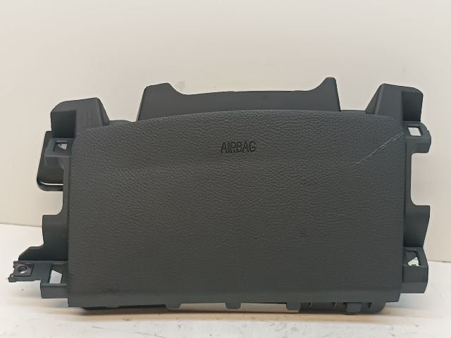 bontott HYUNDAI i40 Bal Térdlégzsák