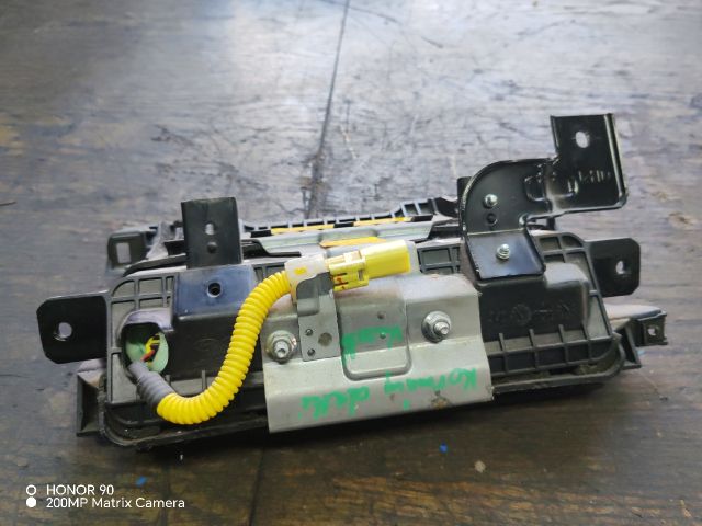 bontott HYUNDAI i40 Bal Térdlégzsák