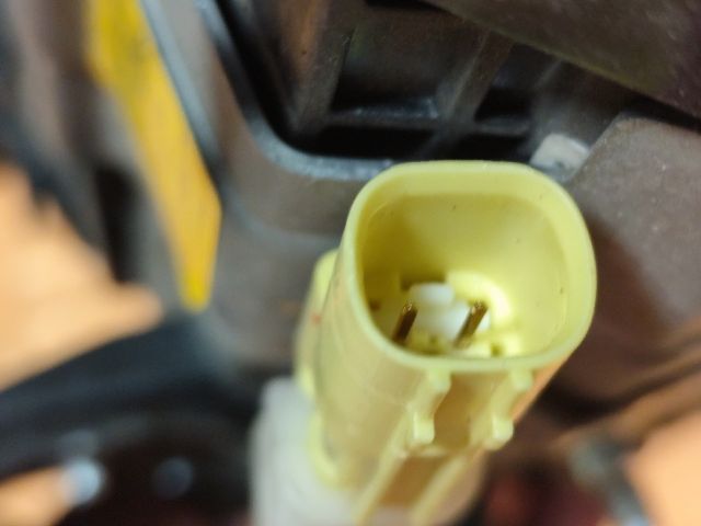 bontott HYUNDAI i40 Bal Térdlégzsák