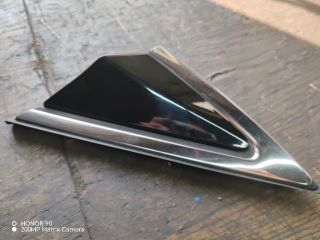 bontott HYUNDAI i40 Bal Visszapillantó Tükör Előtti Burkolat