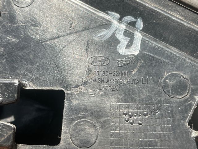 bontott HYUNDAI i40 Bal Visszapillantó Tükör Előtti Burkolat