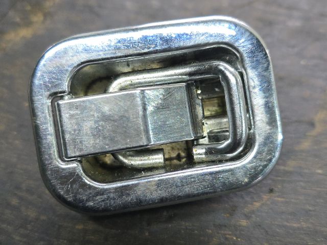 bontott HYUNDAI i40 Csomagrögzítő