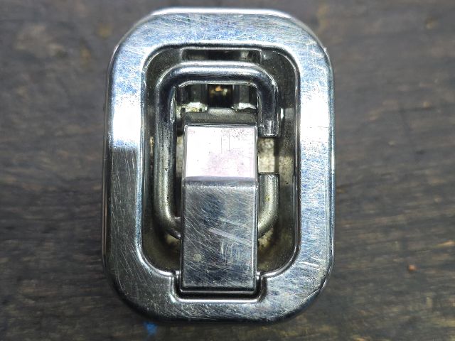 bontott HYUNDAI i40 Csomagrögzítő