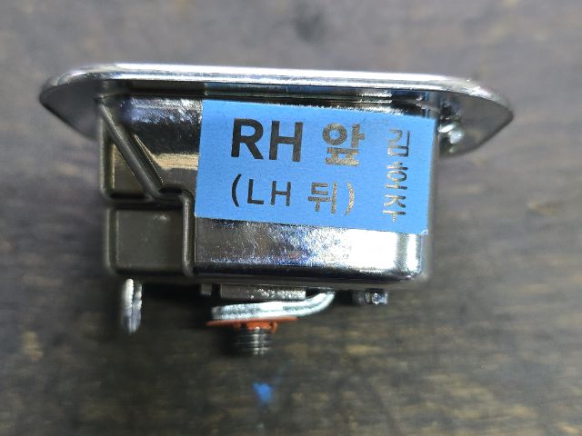 bontott HYUNDAI i40 Csomagrögzítő