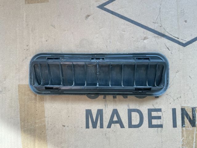 bontott HYUNDAI i40 Csomagtér Szellőző Bal