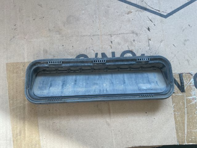 bontott HYUNDAI i40 Csomagtér Szellőző Jobb