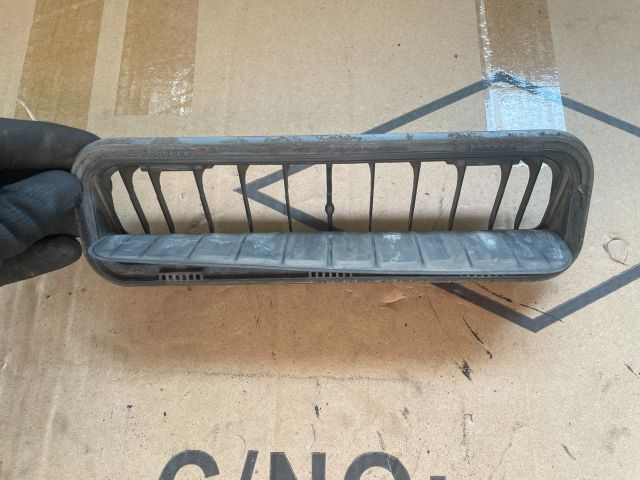 bontott HYUNDAI i40 Csomagtér Szellőző Jobb