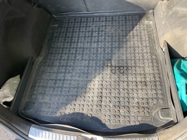 bontott HYUNDAI i40 Csomagtér Tálca