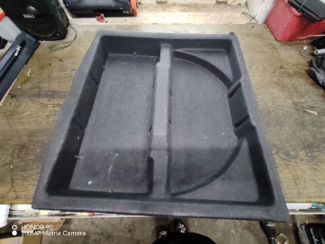 bontott HYUNDAI i40 Csomagtér Tálca
