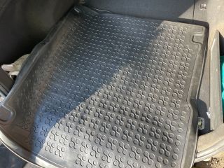 bontott HYUNDAI i40 Csomagtér Tálca