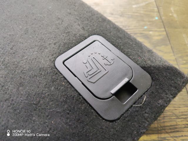 bontott HYUNDAI i40 Csomagtér Tálca