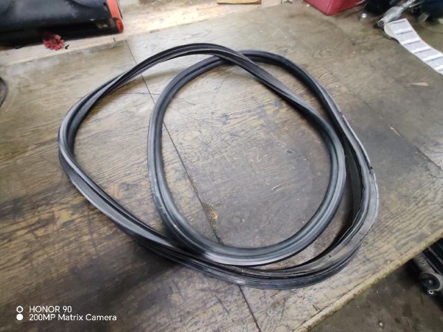 bontott HYUNDAI i40 Csomagtérajtó Gumikéder