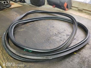 bontott HYUNDAI i40 Csomagtérajtó Gumikéder