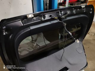 bontott HYUNDAI i40 Csomagtérajtó (Részeivel)