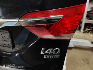 bontott HYUNDAI i40 Csomagtérajtó (Részeivel)