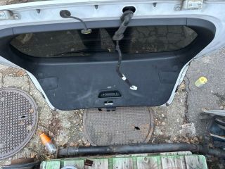 bontott HYUNDAI i40 Csomagtérajtó (Részeivel)