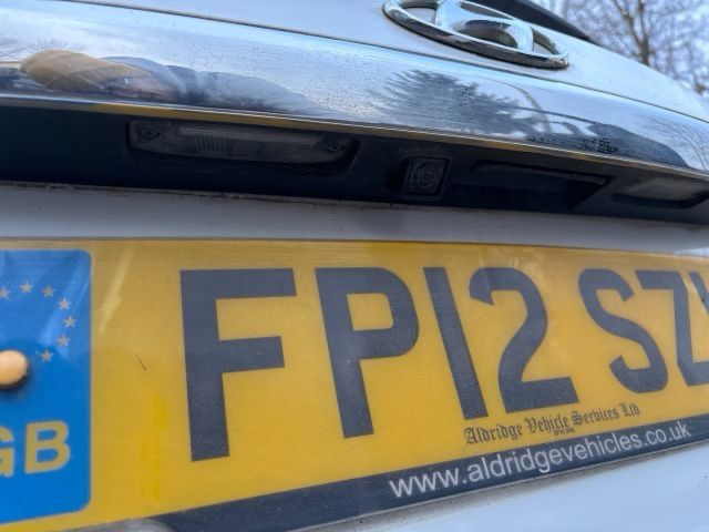 bontott HYUNDAI i40 Csomagtérajtó (Részeivel)