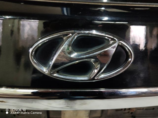 bontott HYUNDAI i40 Csomagtérajtó (Részeivel)