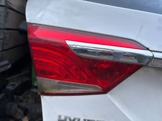 bontott HYUNDAI i40 Csomagtérajtó (Részeivel)