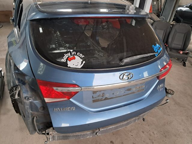 bontott HYUNDAI i40 Csomagtérajtó (Részeivel)