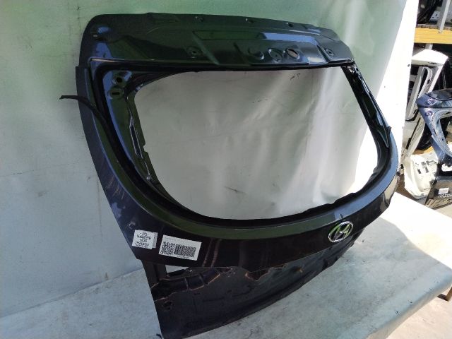 bontott HYUNDAI i40 Csomagtérajtó (Üres lemez)