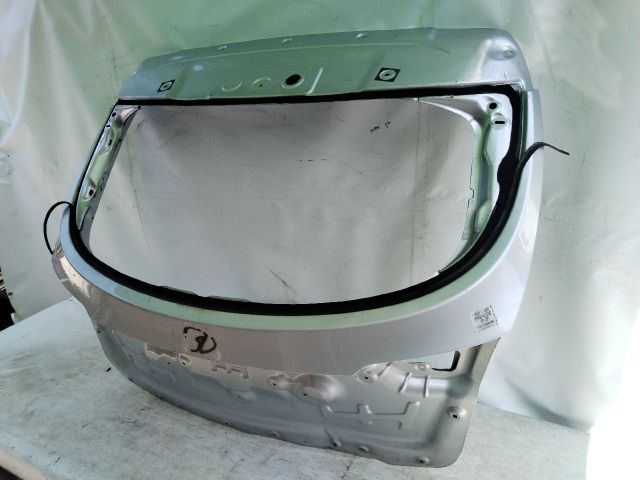 bontott HYUNDAI i40 Csomagtérajtó (Üres lemez)