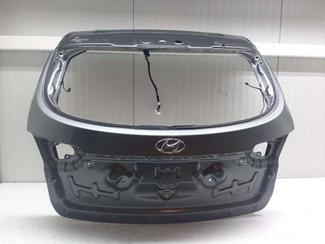 bontott HYUNDAI i40 Csomagtérajtó (Üres lemez)