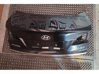bontott HYUNDAI i40 Csomagtérajtó (Üres lemez)