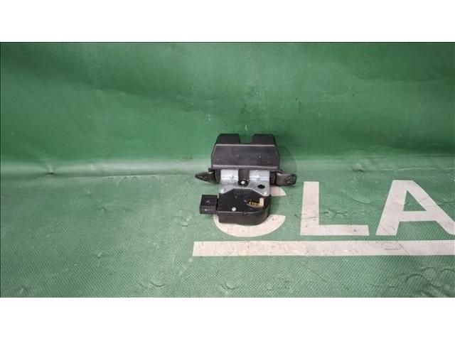 bontott HYUNDAI i40 Csomagtérajtó Zárszerkezet