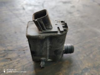 bontott HYUNDAI i40 Első Ablakmosó Szivattyú