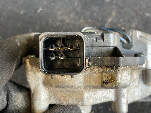 bontott HYUNDAI i40 Első Ablaktörlő Motor