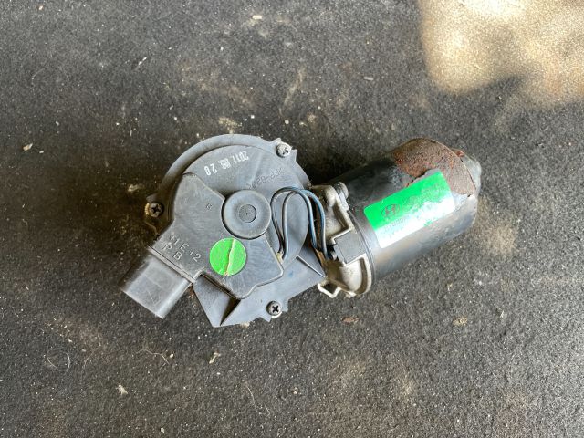 bontott HYUNDAI i40 Első Ablaktörlő Motor