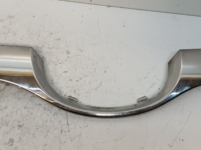 bontott HYUNDAI i40 Első Lökhárító Díszléc