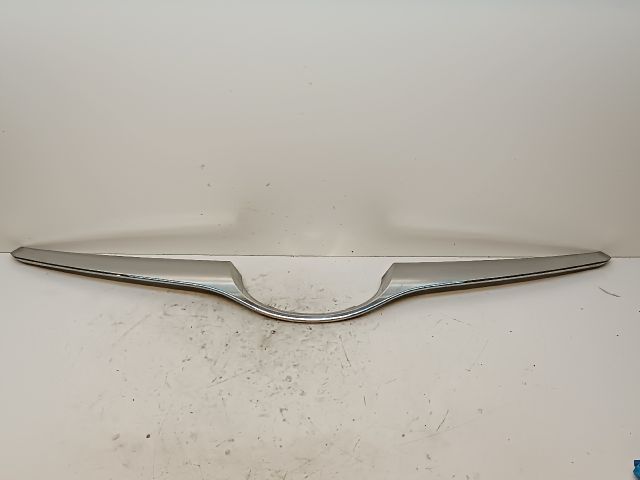 bontott HYUNDAI i40 Első Lökhárító Díszléc