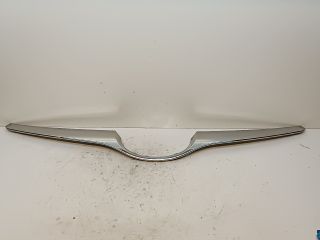 bontott HYUNDAI i40 Első Lökhárító Díszléc