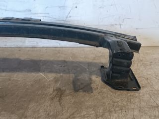 bontott HYUNDAI i40 Első Lökhárító Merevítő (Fém)