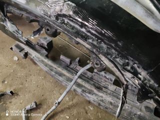 bontott HYUNDAI i40 Első Lökhárító (Részeivel)