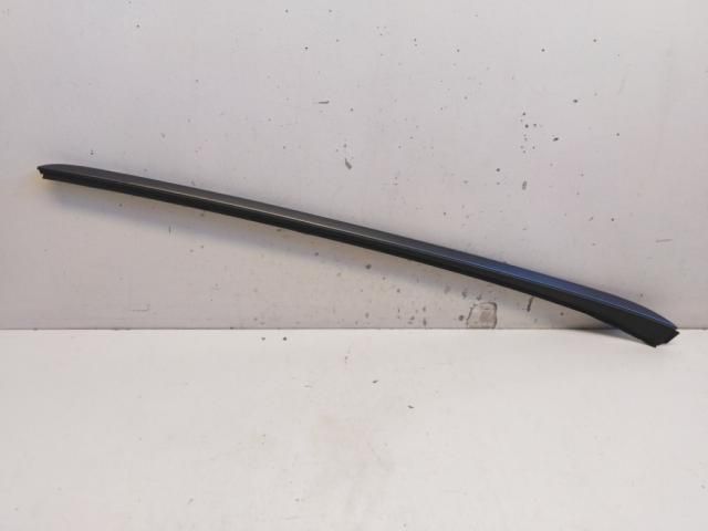 bontott HYUNDAI i40 Első Szélvédő Bal Díszléc